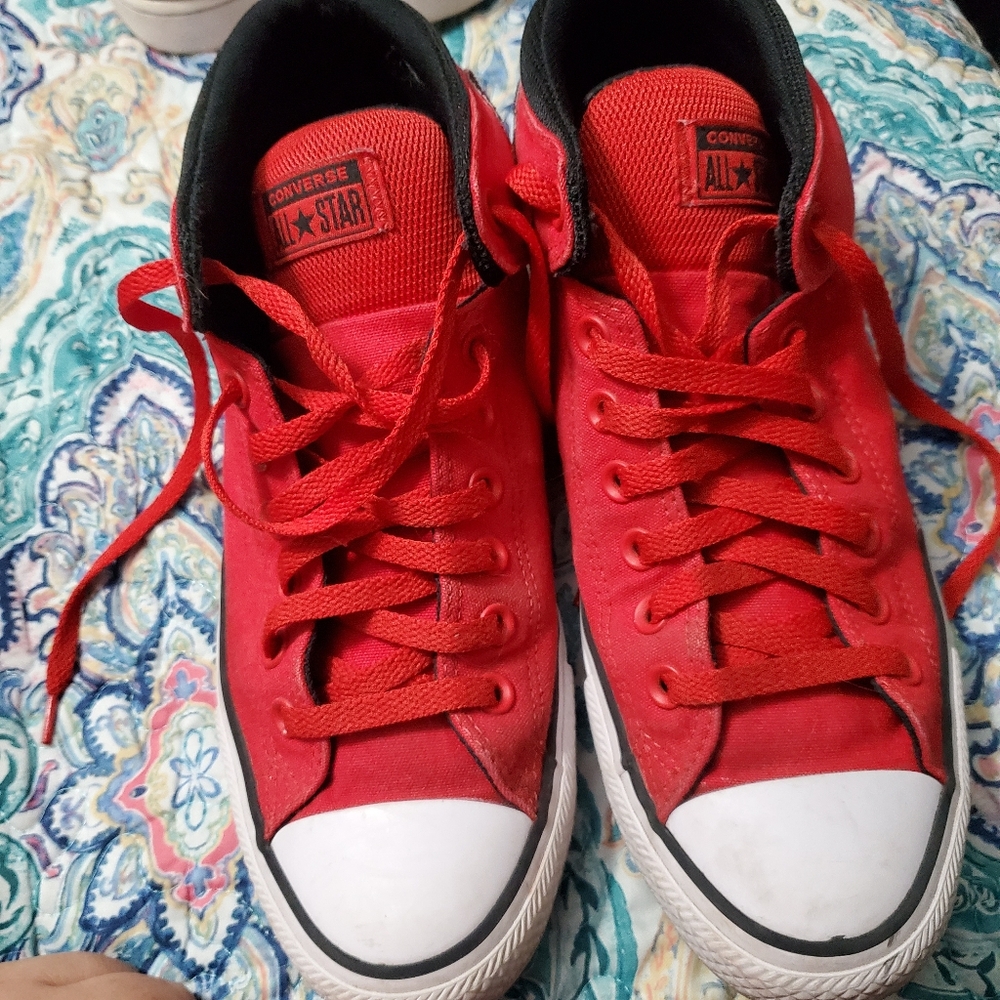 Used Men's All Star Chuck Taylor Converse size 9.5 #49